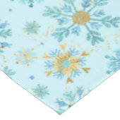 水彩ブルーと金ゴールドグリッター冬の雪片 テーブルクロス (アングル)