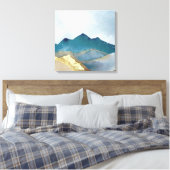 水彩ブルーグリーンゴールドフォイルマウンテンランドスケープ キャンバスプリント (インサイチュ (寝室))