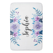 水彩ブルーパープルフローラリースカスタム文字 バスマット (正面縦)