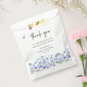 水彩ブルーワイルドフラワーベビーシャワー フェイバーバッグ (封をした状態)