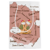 水彩ベビーキラフェサファリツインズ誕生日 ミディアムペーパーバッグ (正面)