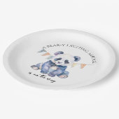 水彩ベビーパンダと旗 ペーパープレート (アングル)