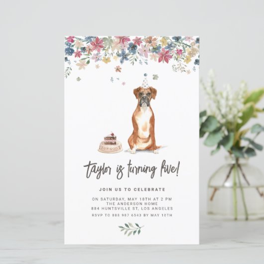 水彩ボクサー犬の誕生日パーティーの招待状 (スタンド正面)