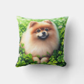 水彩ポメラニア犬グリーンシャームロックフィールド クッション (裏面)
