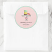 水彩マカロンオンケーキスタンドピンクベーカリー ラウンドシール (バッグ)