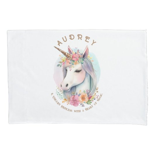 水彩ユニコーンとフローラリース 枕カバー (正面)