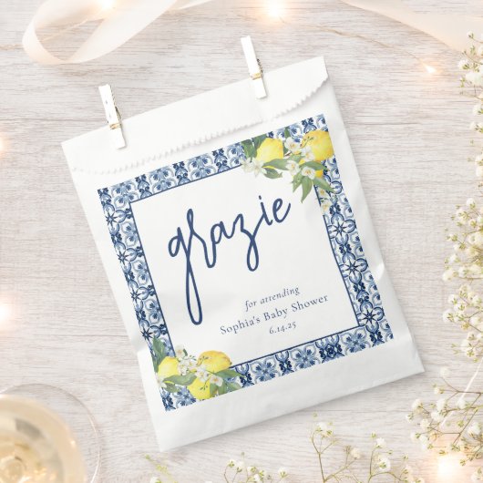 水彩レモンポジターノベビーシャワー フェイバーバッグ (クリップ留めされた状態)