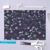 水彩ワイルドフラワーネイビーフローラルパターン 薄葉紙 (クラフト)