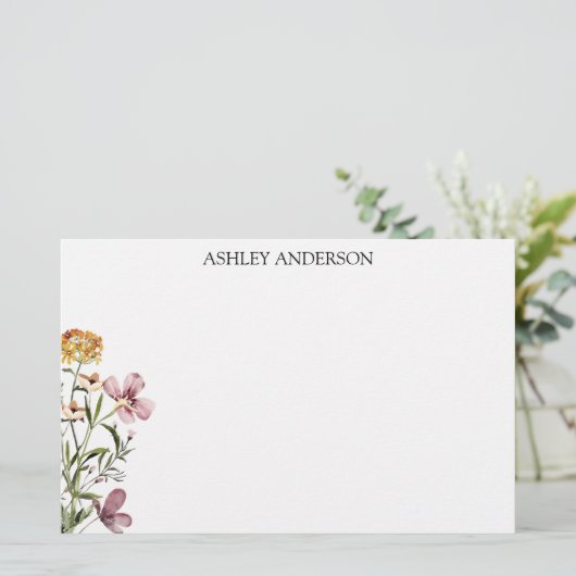 水彩ワイルドフラワーブーケ#1名パーソナライズされた前 便箋 (スタンド正面)