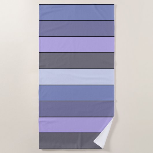 水彩上の紫ストライプ色と灰色の紙 ビーチタオル (正面)