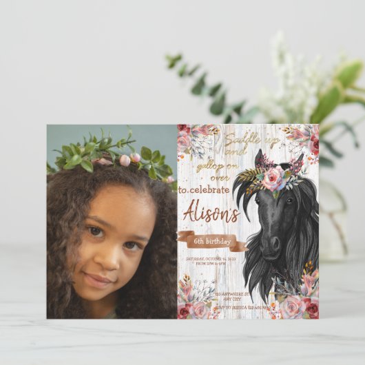 水彩写真馬の誕生日女性のカーボーイ 招待状 (スタンド正面)