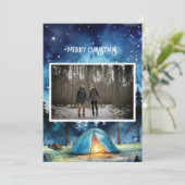 水彩冬のキャンピングカップルのクリスマスフォト シーズンカード (スタンド正面)