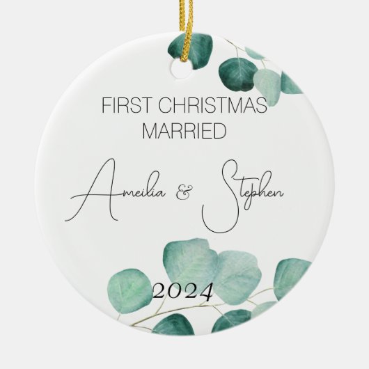 水彩初めてのクリスマス結婚したユーカリ セラミックオーナメント (正面)