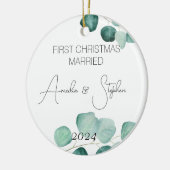 水彩初めてのクリスマス結婚したユーカリ セラミックオーナメント (左)