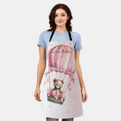水彩可愛いピンクのテディベア熱気球 エプロン (着用した状態)