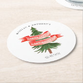 水彩松の木の小さなメリー赤ちゃんシャワー ラウンドペーパーコースター (アングル)