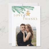 水彩松の枝の冬のウェディングフォト サンキューカード (正面)