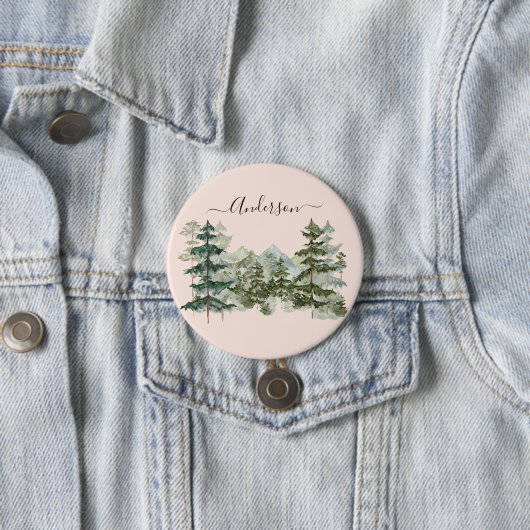 水彩松林と山素朴 缶バッジ (インサイチュ)