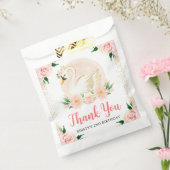 水彩桃色の花と白鳥の誕生日 フェイバーバッグ (封をした状態)