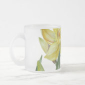 水彩水彩ダッフルズフラワーポートレートイラストレーション フロストグラスマグカップ (左)