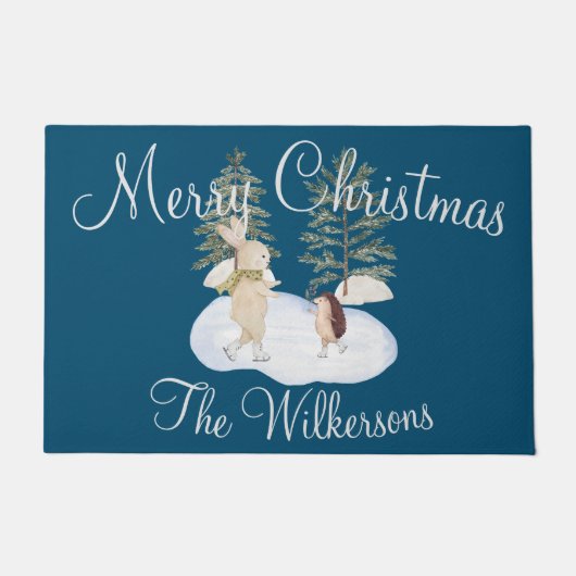 水彩氷スケートで滑る森林動物オンブルー ドアマット (正面)