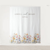 水彩牧草地ワイルドフラワー結婚の背景 タペストリー (正面)