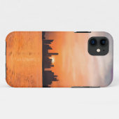 水彩画で描かれた海岸沿いの街の夕焼け Case-Mate iPhoneケース (裏面(横))