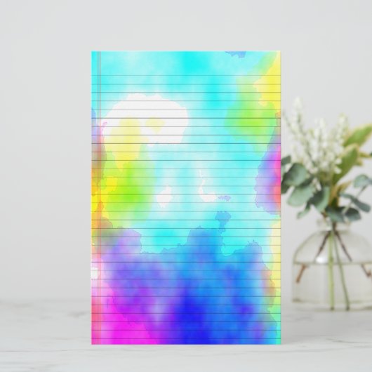 水彩画によって並べられる文房具 便箋 (スタンド正面)