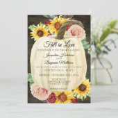 水彩画のひまわりと花のデザインが施された、ダークウッドの木製パネル 招待状 (スタンド正面)