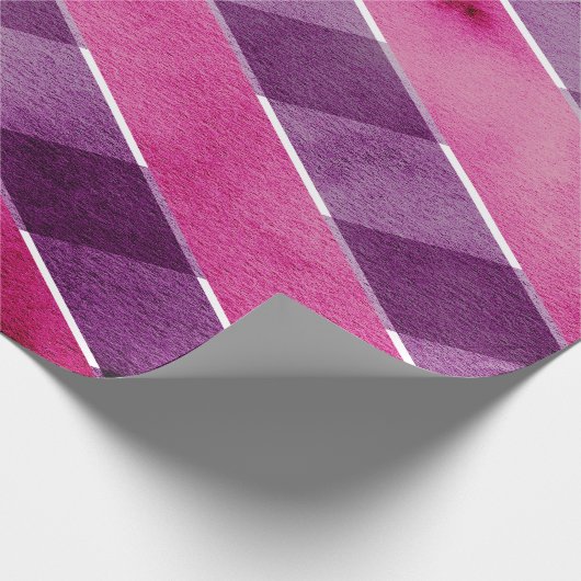 水彩画のシェブロンの抽象的なピンクの紫色のジグザグ形 ラッピングペーパー (角)