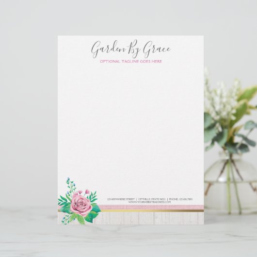 水彩画のバラ及び素朴な木製のぼろぼろのシックなコテージ レターヘッド (スタンド正面)