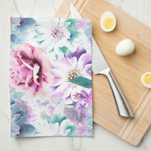 水彩画のピンクと青の花。 キッチンタオル (四つ折り)