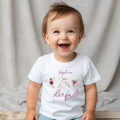 水彩画のピンクの芍薬でお祝いするバースデーパーティー ベビーTシャツ