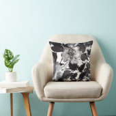 水彩画のモダンなヴィンテージの白黒の花柄 クッション (椅子)