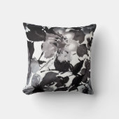 水彩画のモダンなヴィンテージの白黒の花柄 クッション (正面)