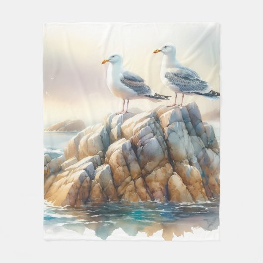 水彩画の海岸風景とカモメ フリースブランケット (正面)