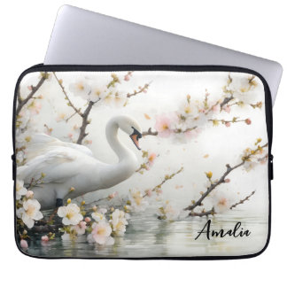 水彩画の白鳥と花咲く湖 ラップトップスリーブ