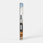 水彩画の秋をテーマにした森の中の馬 iPhone 16ケース (右側面)