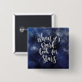 水彩画の背景が付いている感動的なレタリング 缶バッジ (正面&裏面)