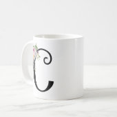 水彩画の花の手紙Cのモノグラムの芸術のマグ コーヒーマグカップ (正面左)