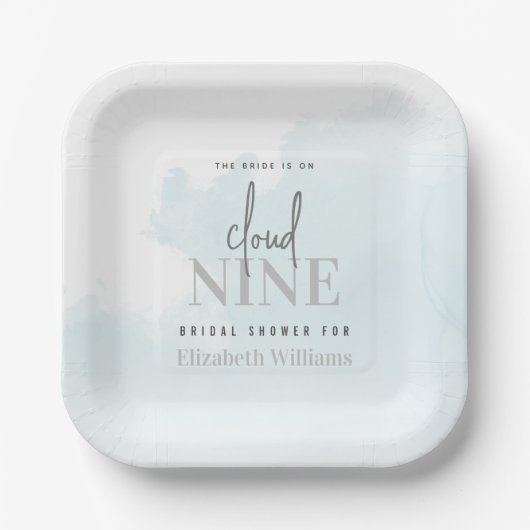 水彩画の花嫁が雲の上にいる ブライダルシャワーのデコレーション ペーパープレート (正面)