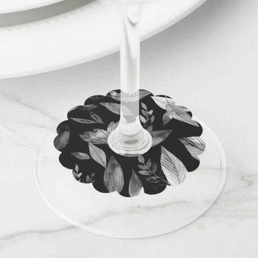 水彩画の落ち葉9 ワイングラスタグ (クローズアップ)