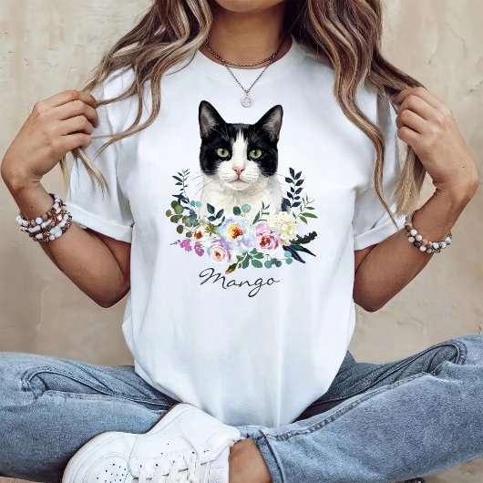 水彩画の黒白猫 Tシャツ
