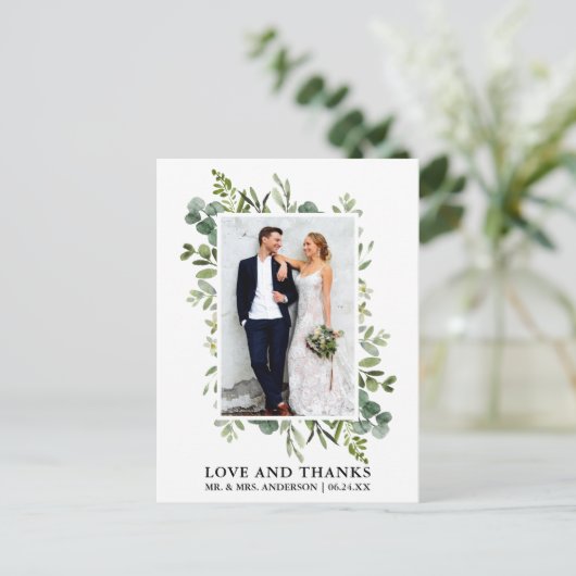 水彩画風のユーカリグリーン ウェディング サンクス ポストカード (スタンド正面)