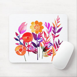 水彩画風の白背景に描かれた秋の葉と花 マウスパッド