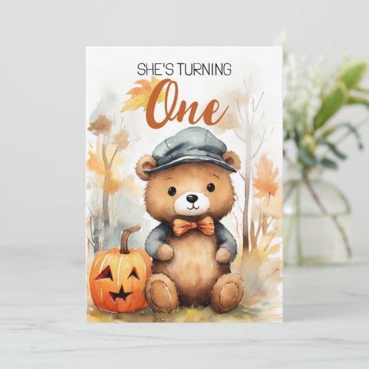 水彩白と茶色の森のクマの最初の誕生日 招待状 (スタンド正面)