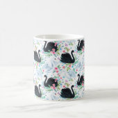 水彩白と黒の白鳥の湖シームレスなパット コーヒーマグカップ (中央)