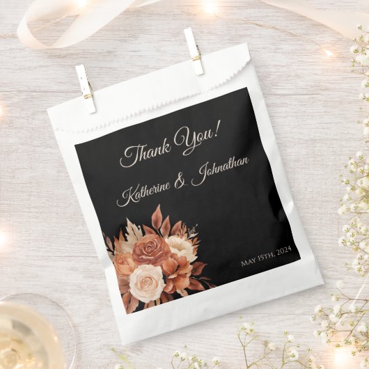 水彩秋のエレガンス結婚ズ –  フェイバーバッグ (クリップ留めされた状態)