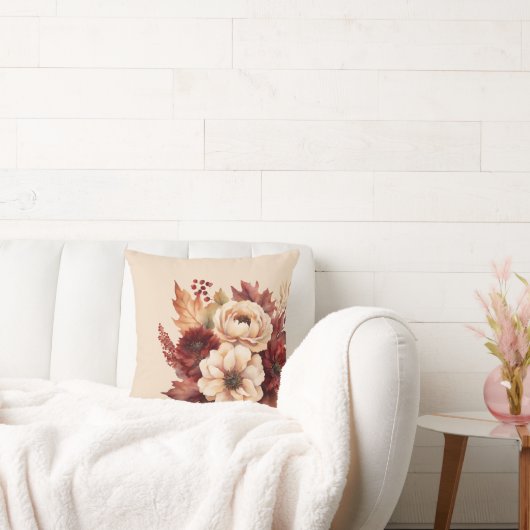 水彩秋花 – クリームと赤 –  クッション (ソファ)