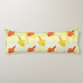 水彩紅葉 ボディピロー (正面)